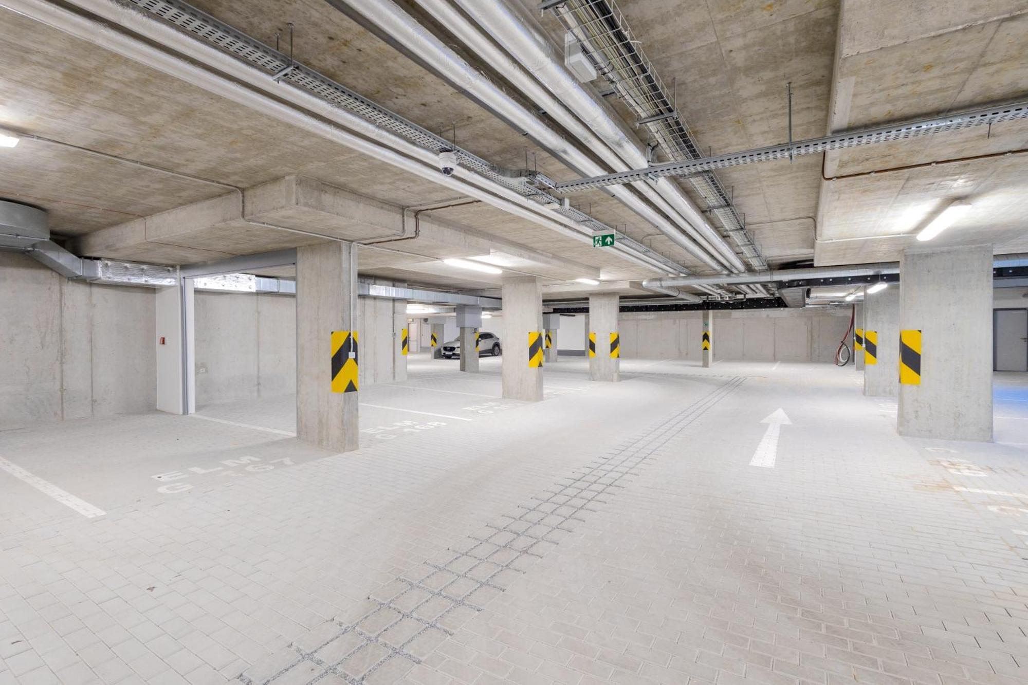Design Apartment - Balcony, Free Parking, Yoga, 10 Mins To Center, By Gravity Prague Luaran gambar